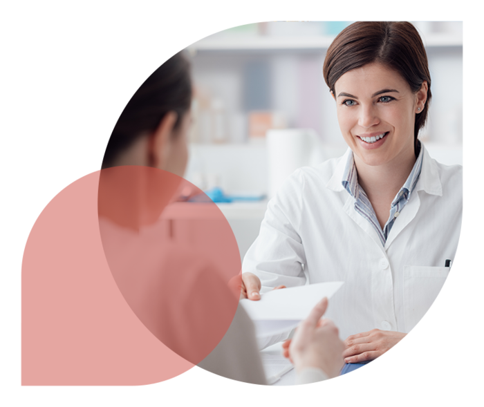 Ratgeber Rheuma: Eine Patientin lässt sich von ihrer Ärztin beraten