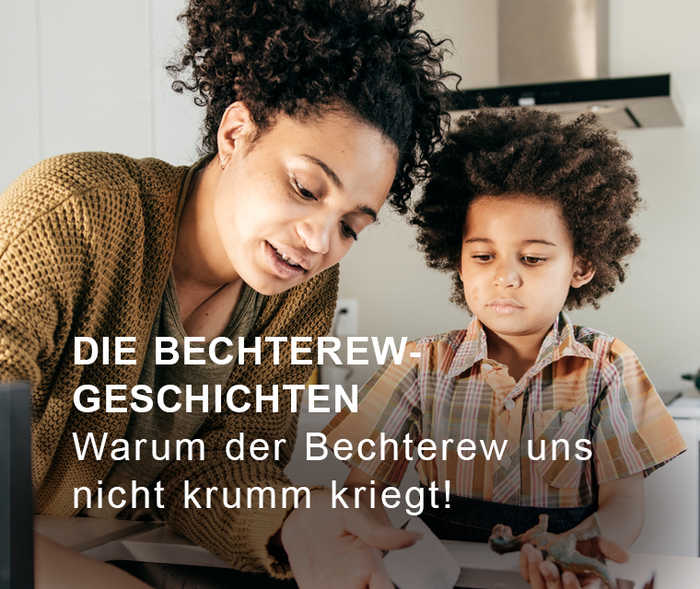 Auf dem Bild ist eine Frau mit ihrem Kind zu sehen