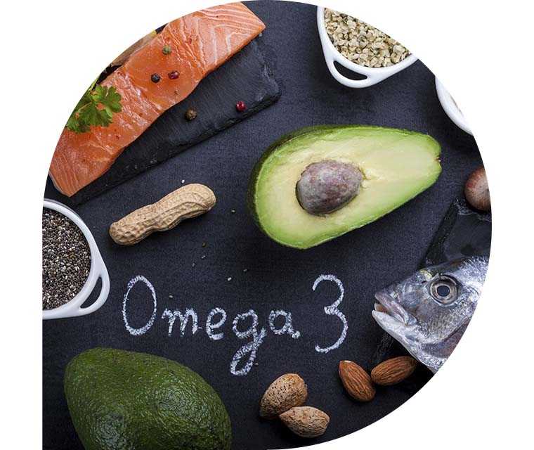 Ratgeber Rheuma: Fisch, Öl, Avocado und Nüsse enthalten viele wertvolle Ommega-3-Fettsäuren